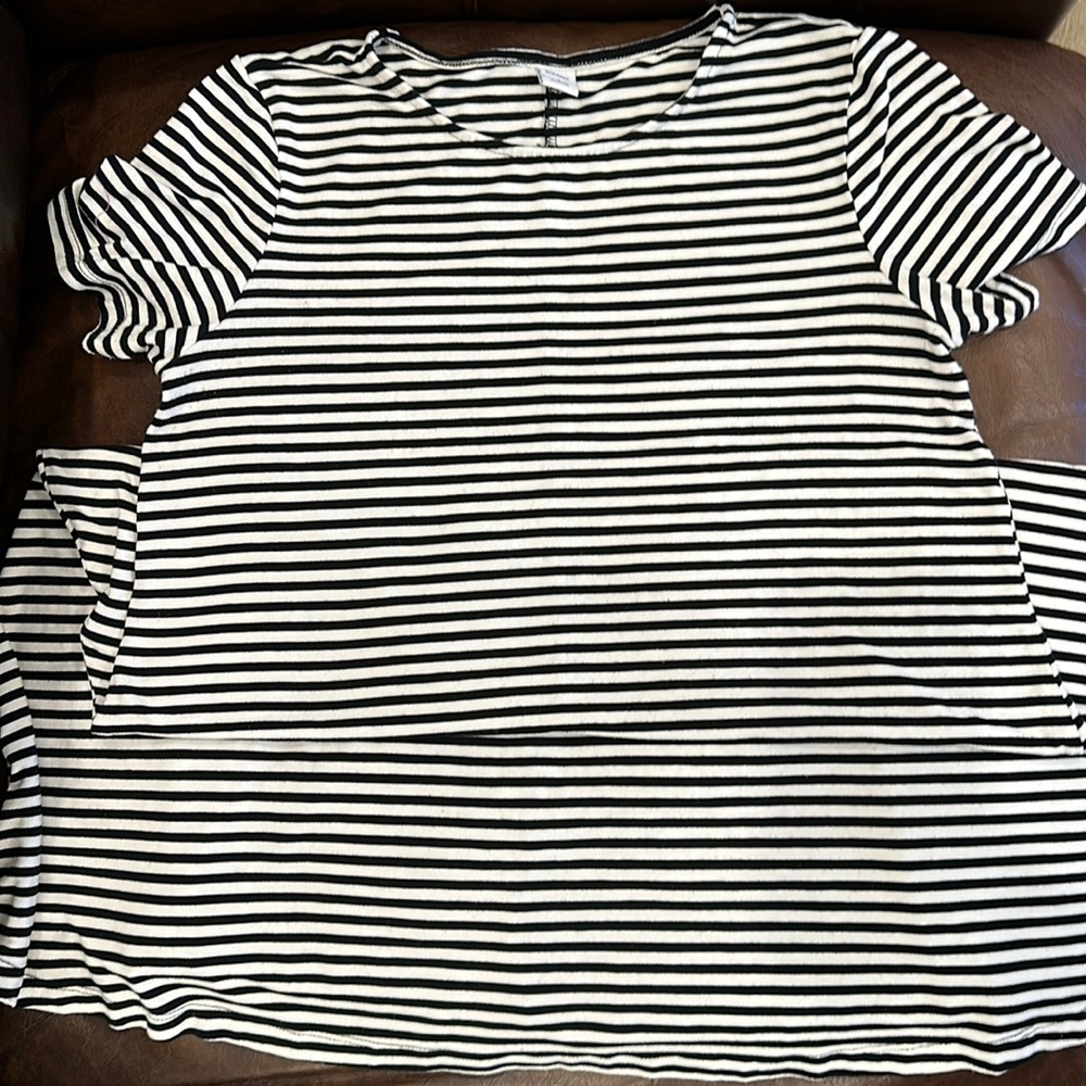 Old Navy Short Sleeve Dress